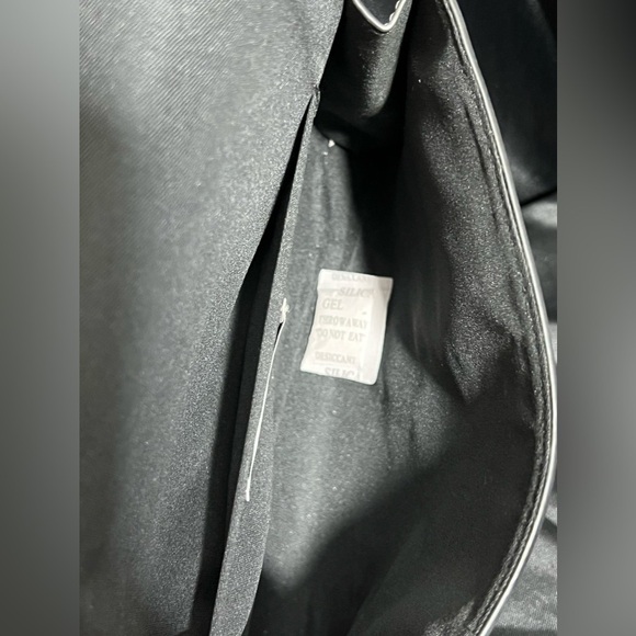 Summer Rose - NWOT’s Rose/Champagne Gold Crossbody/Clutch - Picture 7 of 9